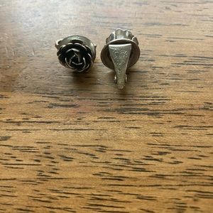 Vintage 1967 silver rose clip on earrings